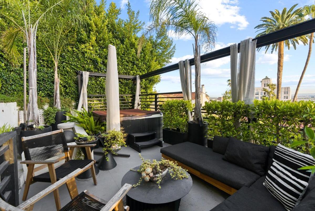 Hollywood Hills 3 Bedroom Views And Jacuzzi Сasa de vacaciones